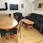 U Dvojice 3*
