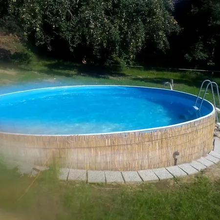 招待所 U Dvojice 诺夫梅斯托纳马瑞夫