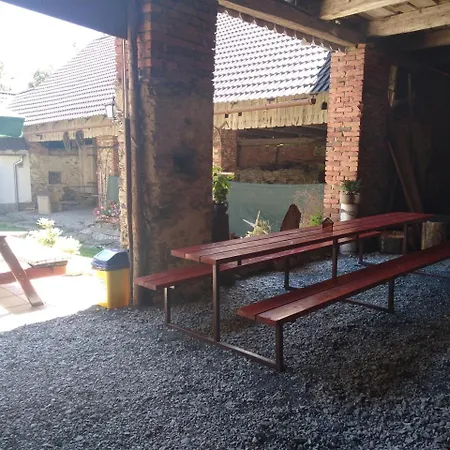 U Dvojice 3* 诺夫梅斯托纳马瑞夫