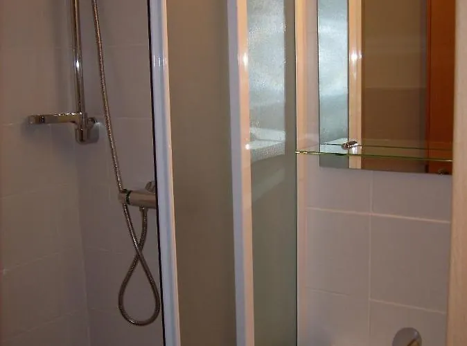 U Dvojice 招待所 3*